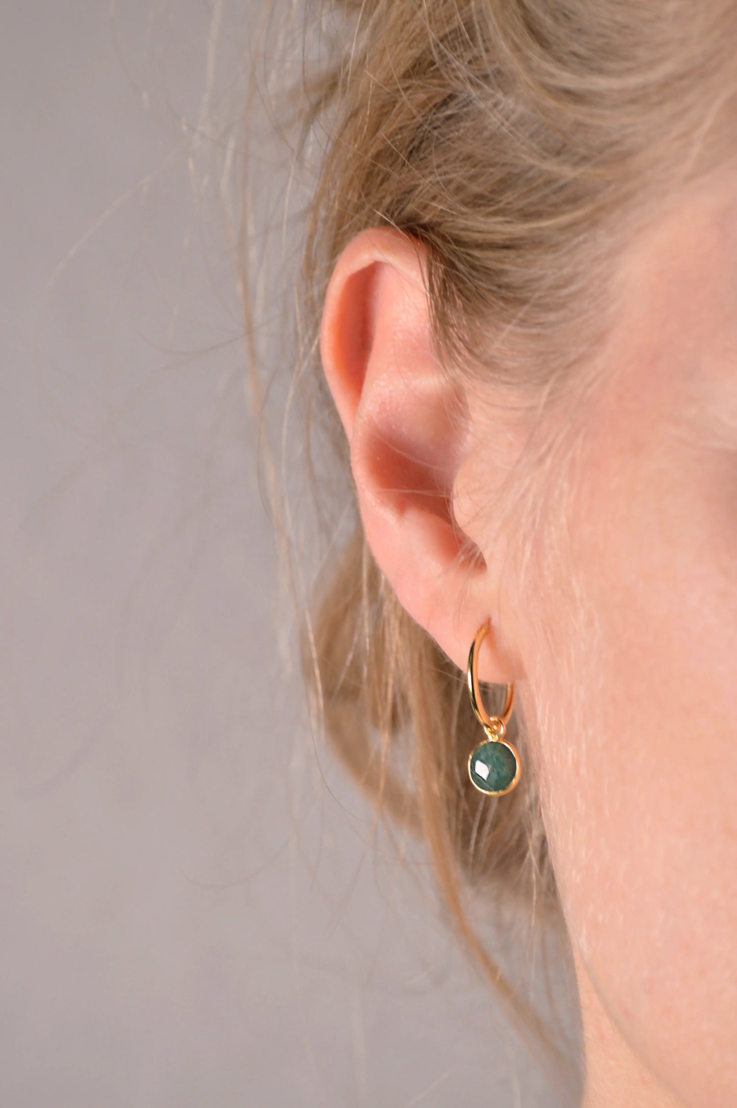 Grüne Creolen Smaragdstein – Geburtsstein Mai