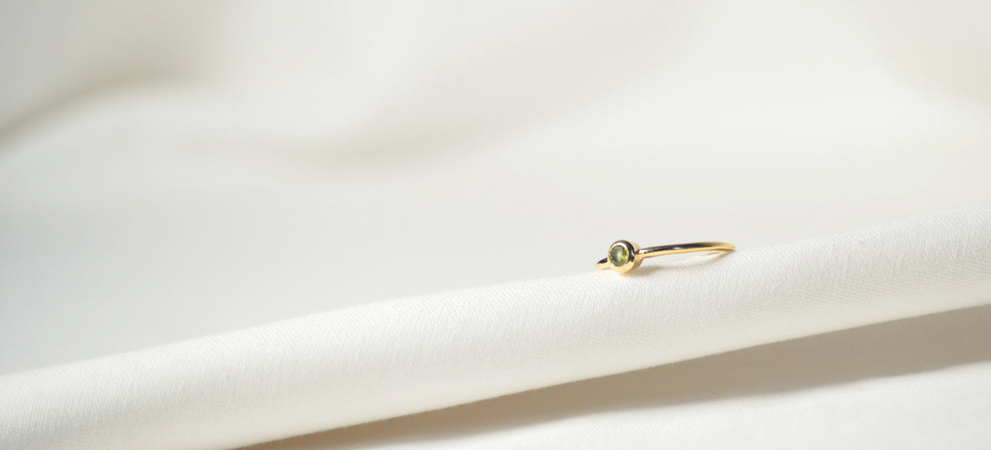 Simple Gold Ring with Gemstone