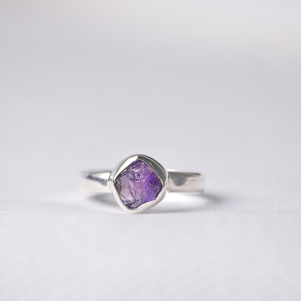 Edelsteinring mit Amethyst