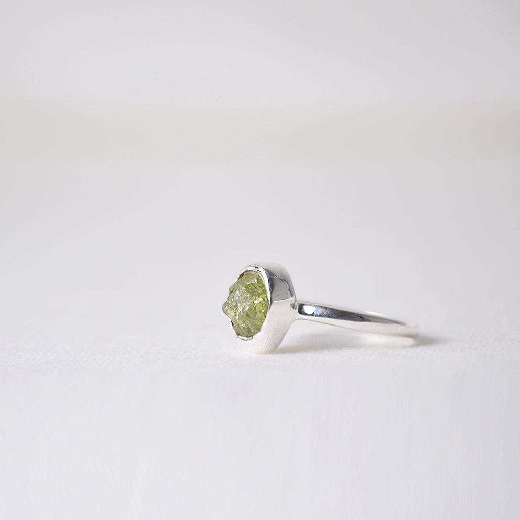 Edelsteinring mit Amethyst